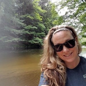 Meet your Posher, Wendy